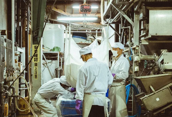 秋田魁新報